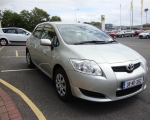 Toyota Auris details